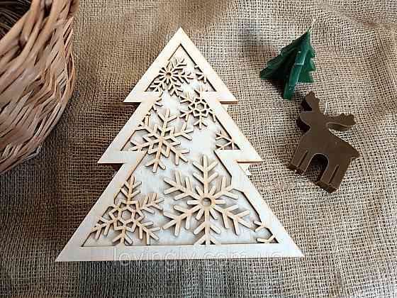 Коробка для подарунку у вигляді ялинки 24 см. Ірпінь