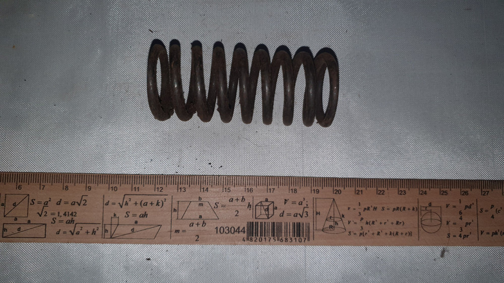 Пружина стиснення 32х74х4 мм. СССР. Харків - фото 2