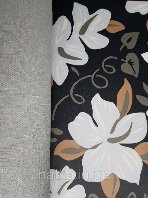 Шпалери вінілові Lutece Bensimon квіти листя блакитні білі коричневі сірі на чорному Київ - фото 2