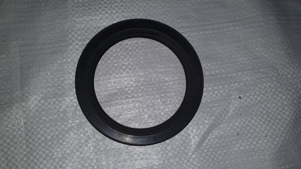 Сальник редуктора заднего моста МАЗ 85х110-1.2. Украина. 5336-2402052. Харьков - изображение 1