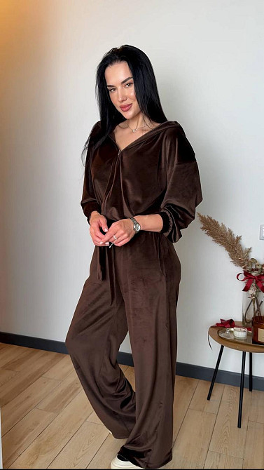 Жіночий стильний костюм-трійка: кофта топ і штани велюр плюш Шоколад, 44/46 Одеса - фото 7