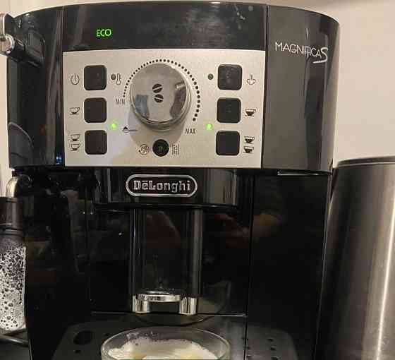 Кавомашина Delonghi Magnifica S ECAM 21.110. Київ