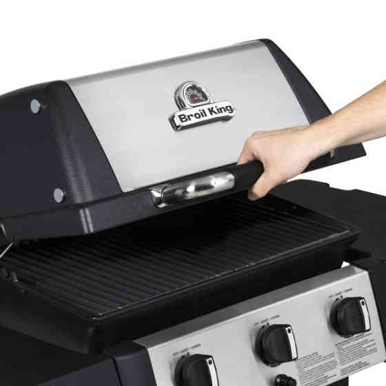 Газовий гриль GEM 320 Broil King 814153 Код: 007613 Рівне