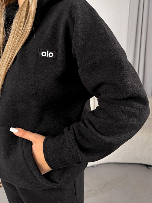 Женский стильный теплый костюм из флиса полар с шапкой Черный, 46/48 Одесса - изображение 10