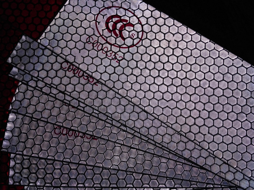 Полоски светоотражающие 10 шт Красная с Белой Киев - изображение 6