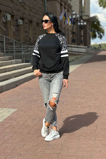 Женский свитшот со вставками 