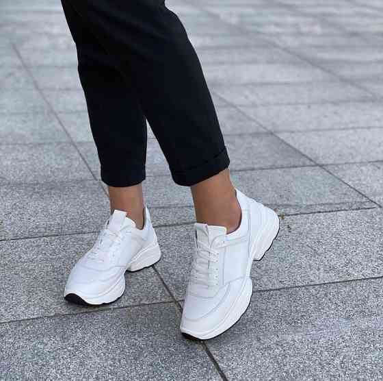 EMELI Кросівки жіночі EMELI 21971/2 білі (весна-осінь, шкіра натуральна) (4395) лише 36р.і 40р. Коломыя