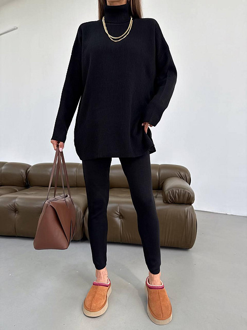 Женский прогулочный оверсайз костюм: свитер в рубчик оверсайз и лосины с эффектом утяжки вязка Одесса - изображение 3