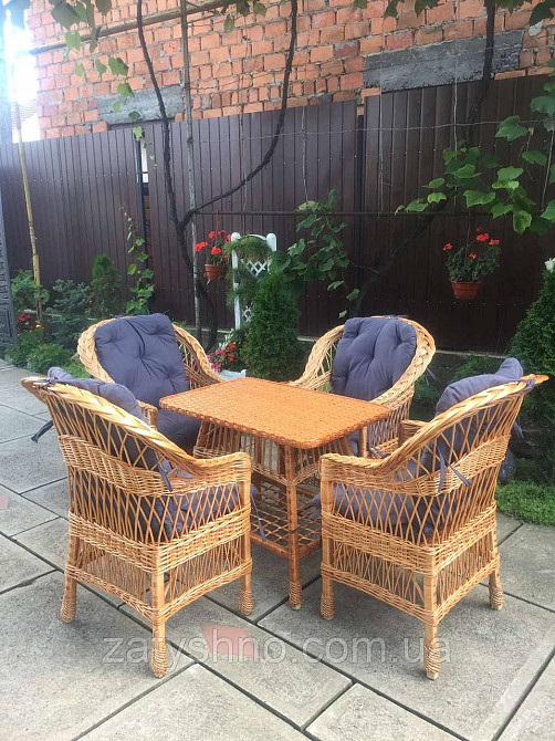 Столик та крісла з накидками плетені Київ - фото 3