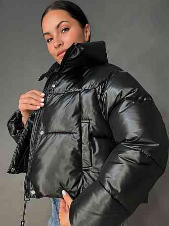 Куртка жіноча Lady Yep 30083 пуффер коротка глянцева чорна, чорний, M Київ