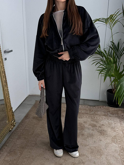 Женский повседневный велюровый костюм двойка: кофта и штаны плотный турецкий велюр Черный, 48/52 Одесса - изображение 1