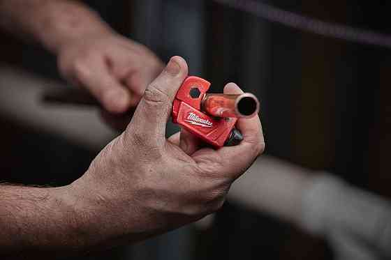 Мінітруборіз для мідних труб діаметр 3-28мм MILWAUKEE Одесса