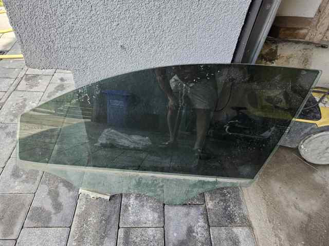 82410D3030 Стекло двери передней левой Hyundai Tucson 2016 - 2021 Коломия - фото 1