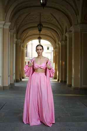 Женский костюм-тройка 