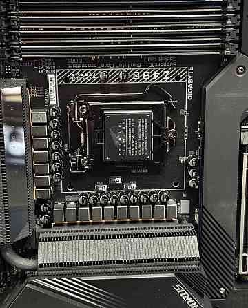 Материнська плата: Aorus Z490 Xtreme LGA 1200+ операційка. Київ