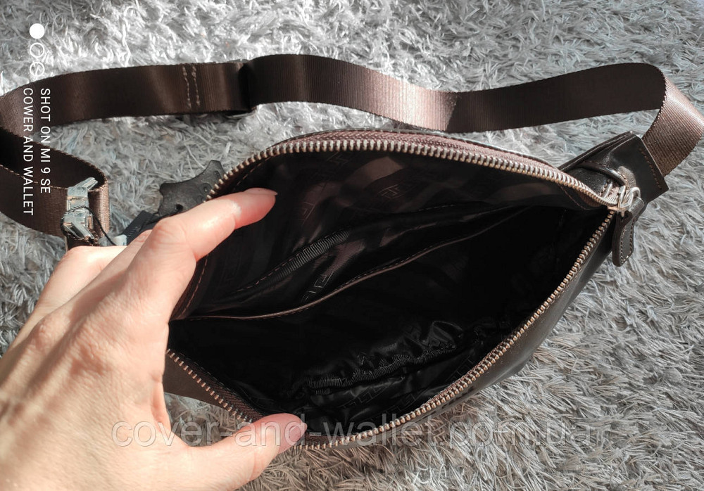 Поясная кожаная сумка бананка коричневого цвета Grande Pelle 741610 Киев - изображение 3