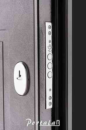 Двері квартирні, серія ТРІО, модель Белфаст, полотно 100 мм, 3 контури ущільнення, SECUREMME Київ