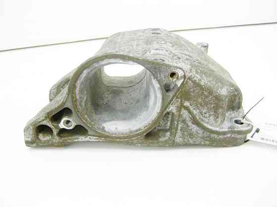 Mercedes-Benz  A2702230138 Кронштейн проміжного валу та півосі CLA C117 CLA Shooting Brake X117 GLA X156 A-class W176 B-class W242 B-class W246 Одесса