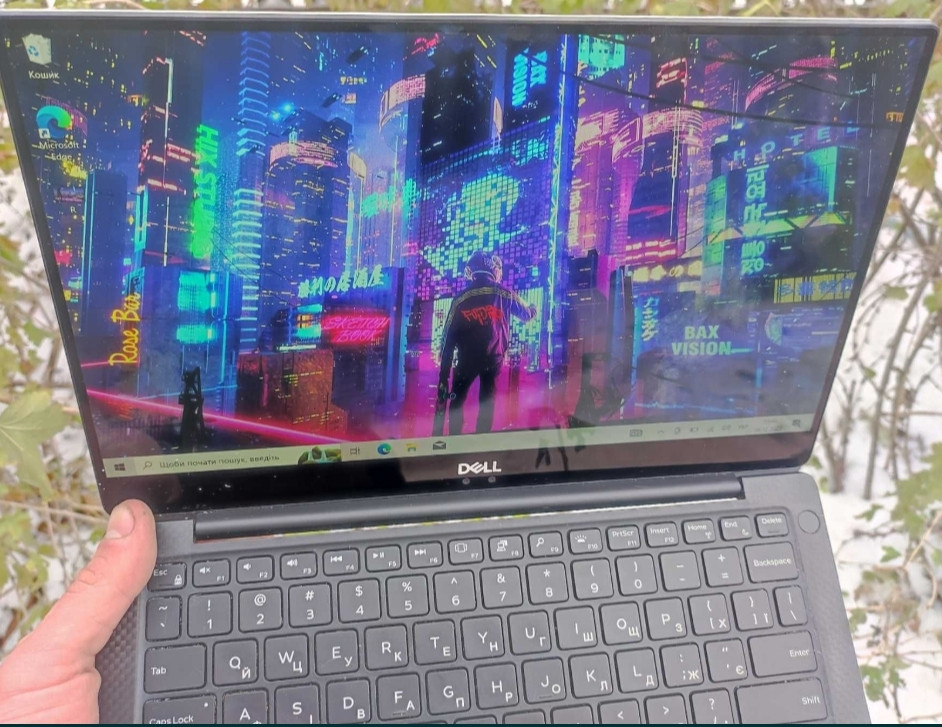 Ноутбук: DELL 4K Экран, XPS 13 9370( i7 8550U) 16Gb/256Gb. Киев - изображение 3