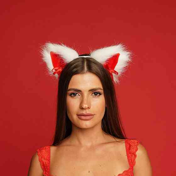 Меховые ушки кошки с бантиком, Белые с красным OKOVA Sex Aura Киев