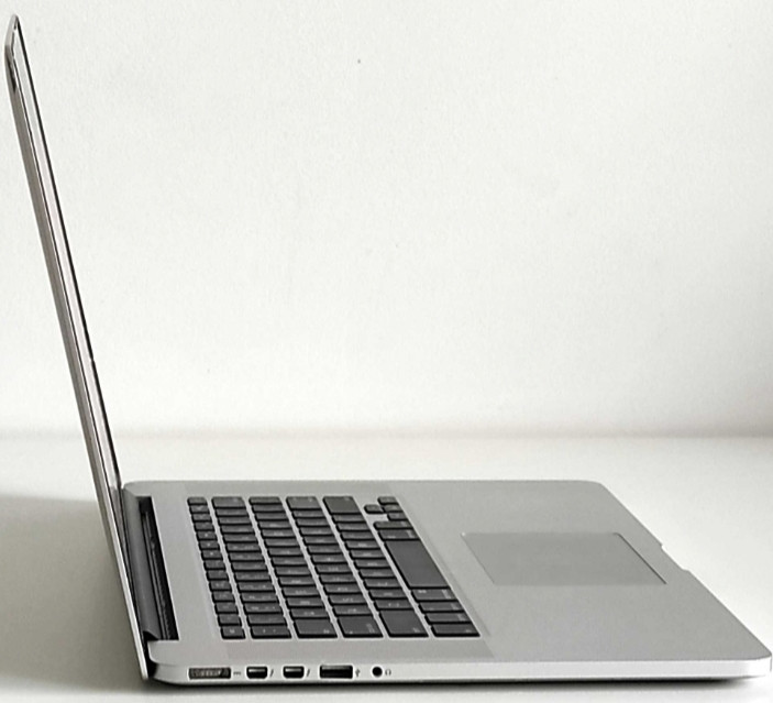 Ноутбук: MacBook Pro Retina 15