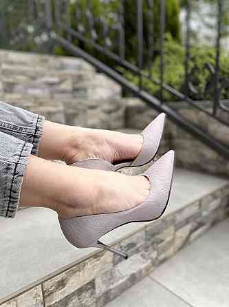 Туфлі жіночі TEE фіолетовий еко-шкіра каблук 9см 36р ( -123) Коломыя