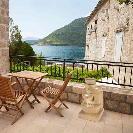 Коринфский декоративный фонтан, садовый фонтан, 3 Вт, солнечный светодиод, вид песчаника (Германия, читать Ровно