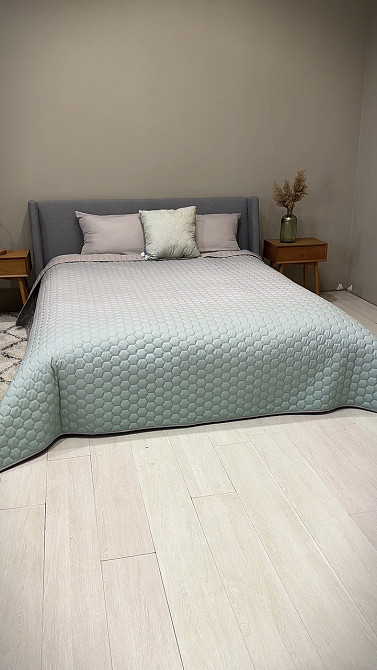 Покривало IDEIA Silhouette з подушками бежево-пудрове 220х240 см (56861225) Чернівці - фото 2