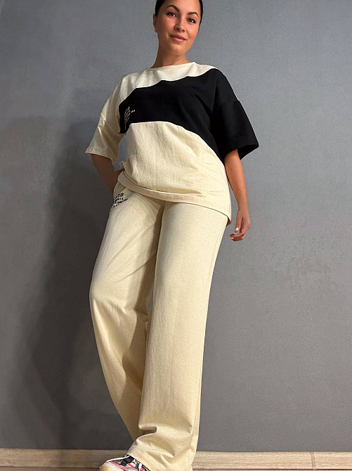 Костюм женский CAPPITONE 3162 оверсайз с черной вставкой футболка и брюки палаццо бежевый, бежевый, S Киев - изображение 15