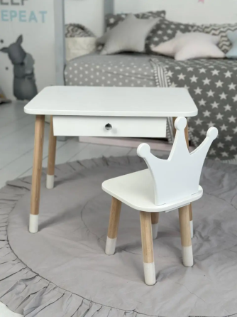 Дитячий столик зі стільчиком Корона та ящиком для олівців та розмальовок (Білий) Вінниця