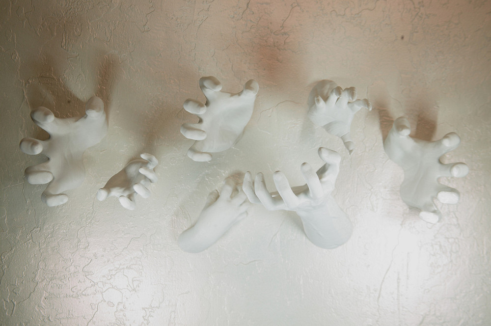 Декор для дому, руки на стіну для декору інтер'єру Дніпро - фото 3