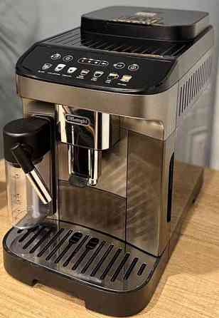 Кавомашина Delonghi Magnifica EVO Київ