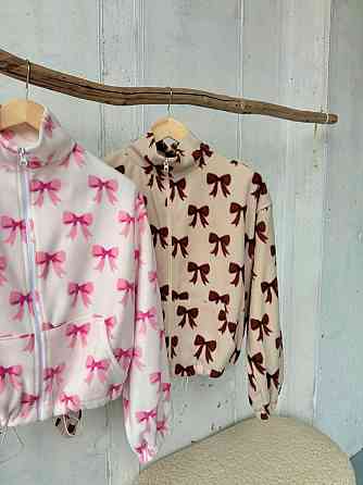 Жіночий стильний теплий світшот з принтом на флісі Шоколадний Одеса