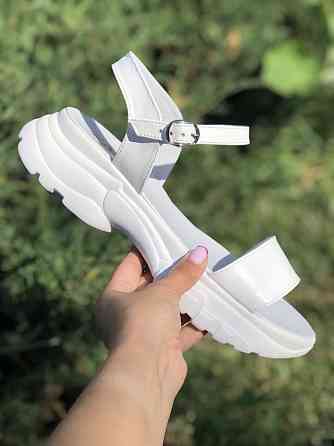 M.KRAFT Босоніжки жіночі M.KRAFT 3227/1 білі (літо, шкіра натуральна) (4677) Коломыя