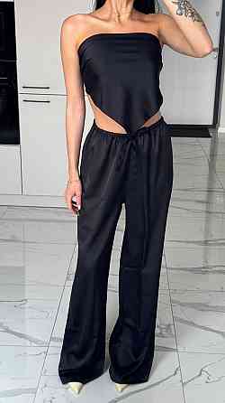 Женский трендовый легкий костюм двойка: топ-бандо и широкие брюки дабл шелк Черный Одесса