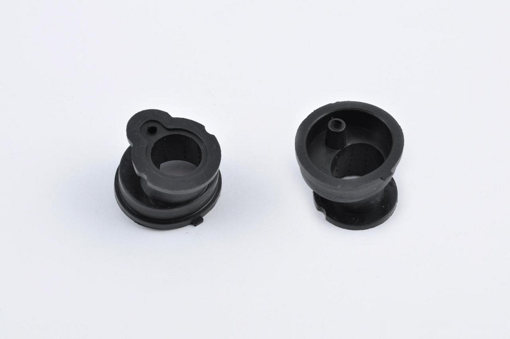 Патрубок карбюратора (колектор) бензопила St M 180 Мукачево - фото 1