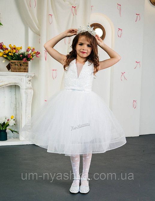 Святкова пишна біла сукня для дівчинки Кривий Ріг - фото 1