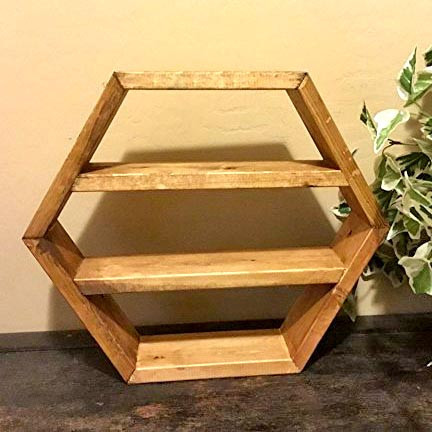 Настенная полка 