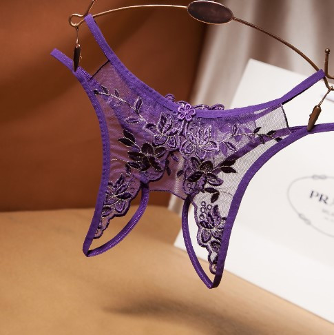 Трусы с дыркой кружевные 42 фиолетовый Киев - изображение 1