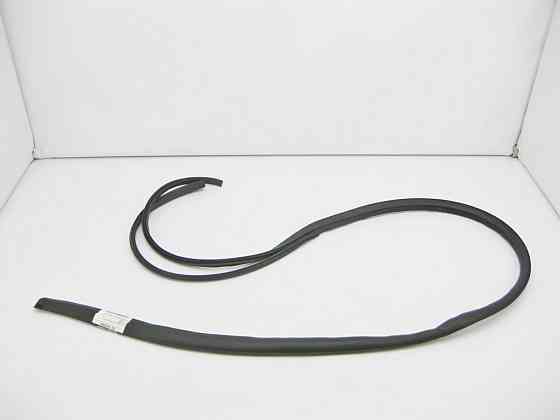 Mercedes-Benz  A2206902498 Ущільнювач над правими дверима long S-Class W220 Одеса