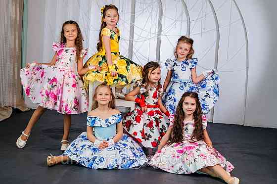 Пишне ошатне плаття з квітковим принтом Кривий Ріг