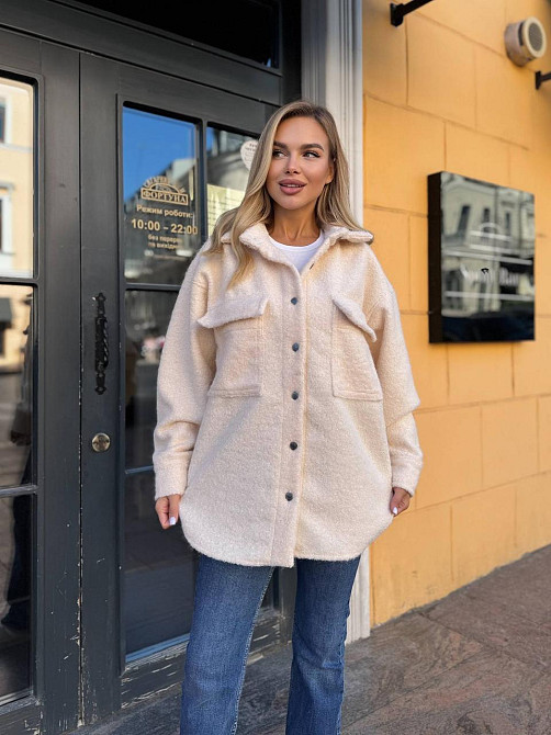 Жіноча тепла оверсайз сорочка на кнопках альпака-барашок Молочний Одеса - фото 1