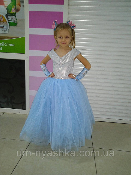 Пышное нежное нарядное платье 