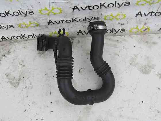 Патрубок інтеркулера Opel Vivaro 2.0 dci 2007-2014 (8200470985) Ковель