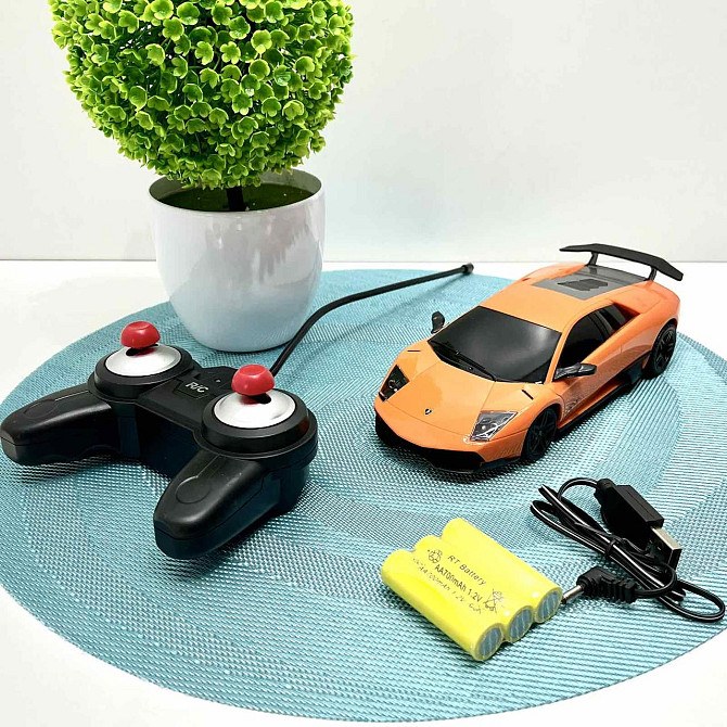 Машинка Lamborghini на радіокеруванні Автосвіт масштаб 1:24 Помаранчева (AR-2325) Чернігів - фото 1