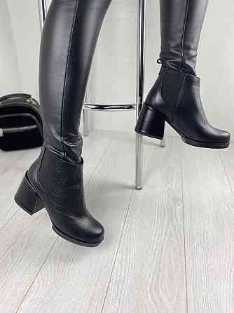 Черевики жіночі TWO STEPS чорні натуральна шкіра каблук 8см (2767) Коломия