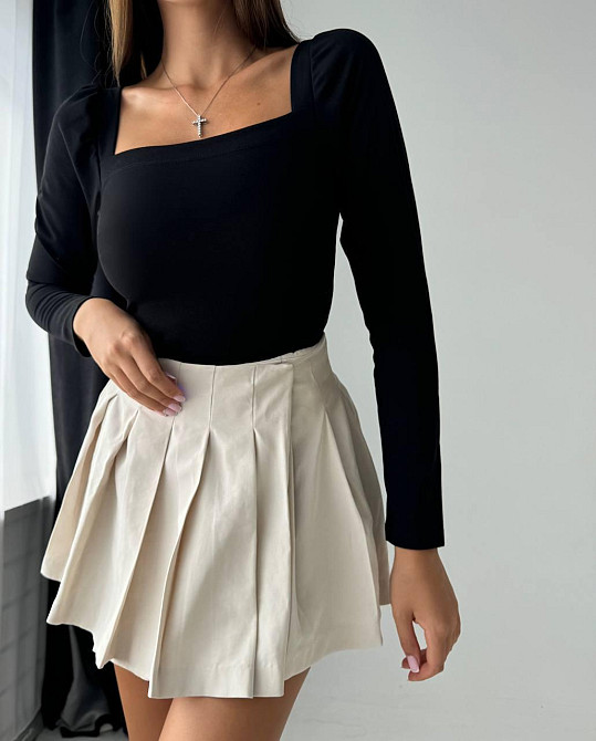 Женская базовая кофта с квадратным вырезом креп-дайвинг Черный, 46/48 Одесса - изображение 4