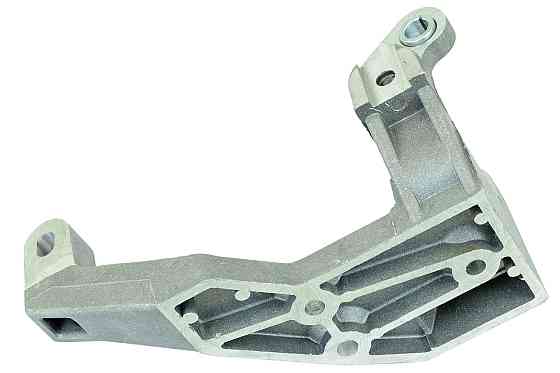 Кронштейн генератора 2110, 2170 верхній під кондиціонер Мукачево