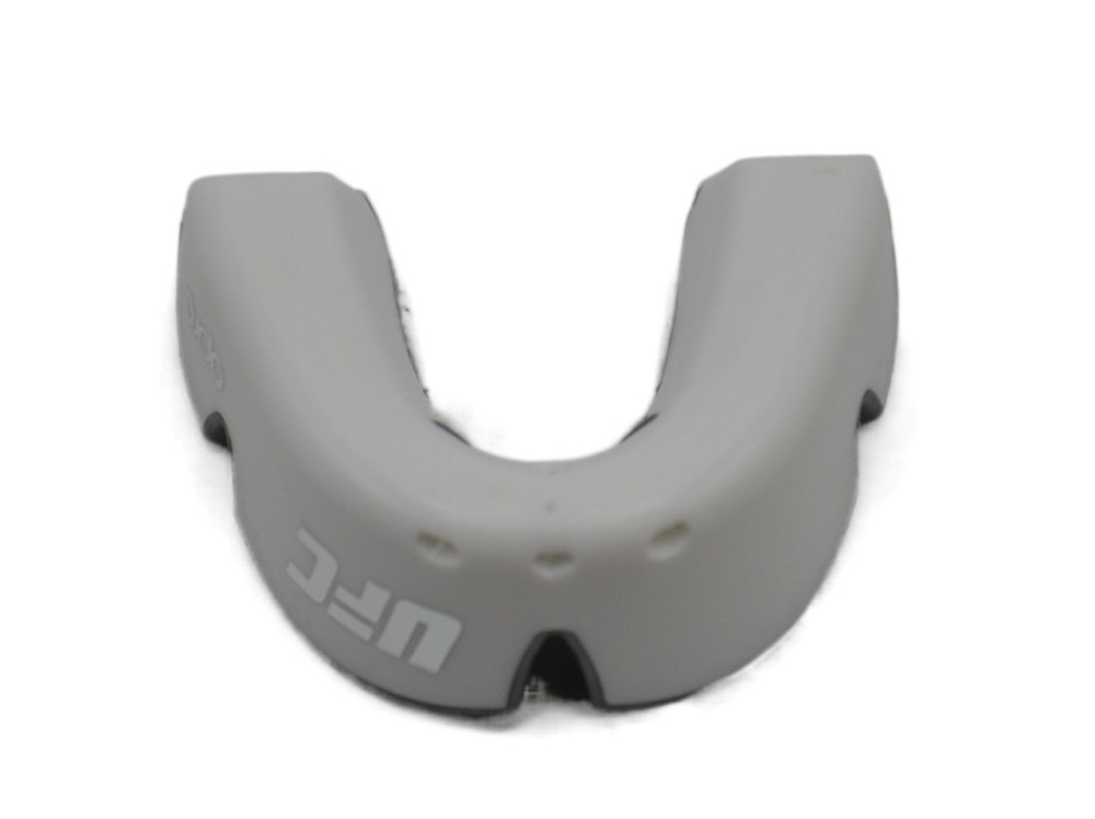 Капа OPRO Silver UFC доросла (вік 11+) White/Silver (ufc.102514003) Луцк - изображение 6