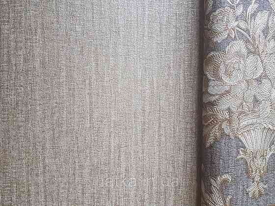 Шпалери вінілові на флізеліні AdaWall Seyyah1.06х10 однотонні смуги структурні золотисті коричневі Київ